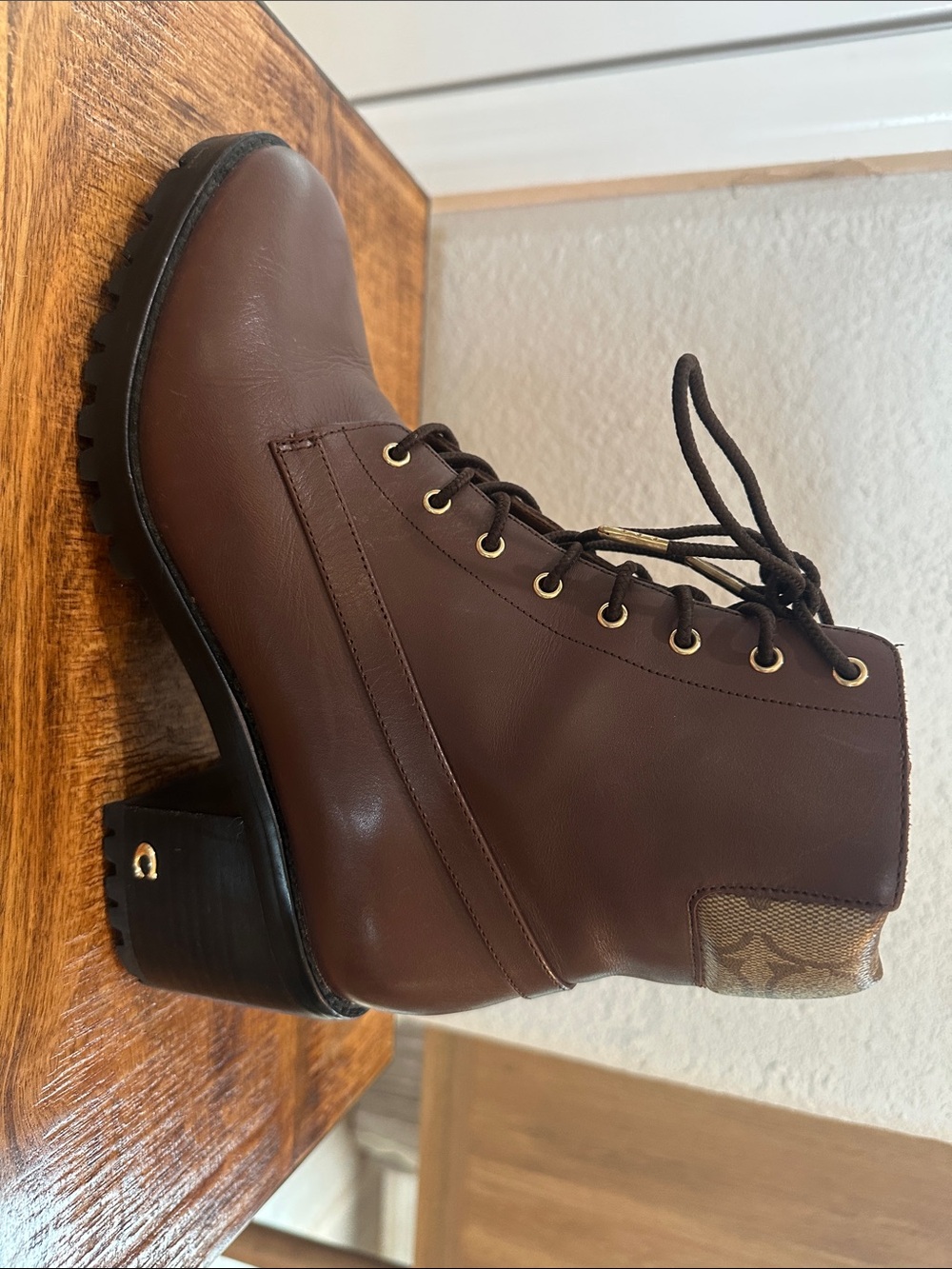 Coach Brown Leather Platform Booties with Signature Monogram Cuff SZ 9B - Picture 6 of 12